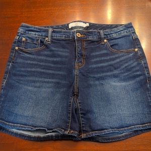 Women's Torrid jean shorts